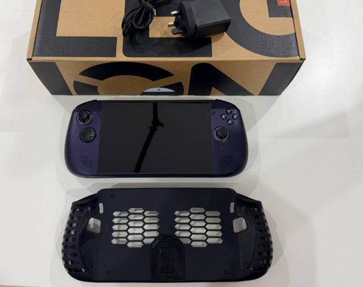 Legion go s steam os 2025 edition للبيع 