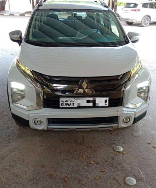 ميتسوبيشي اكسباندر كروس موديل 2023 للبيع 