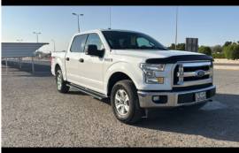 للبيع فورد وانيت F150 XLT 2017